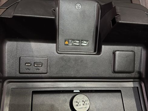 Certified 2022 GMC Sierra 1500 Denali image 38