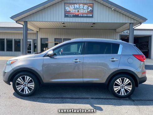 Used 2015 Kia Sportage EX image 1