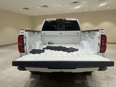 Used 2018 Chevrolet Silverado 1500 LT w/ Texas Edition image 22