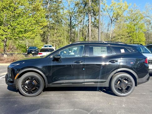 New 2026 Kia Sportage X-Line w/ X-Line Premium Package AWD/4WD image 8