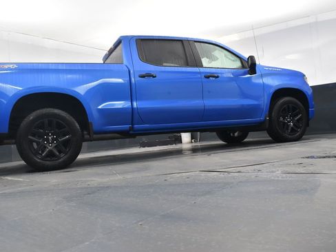 Used 2025 Chevrolet Silverado 1500 Custom image 28
