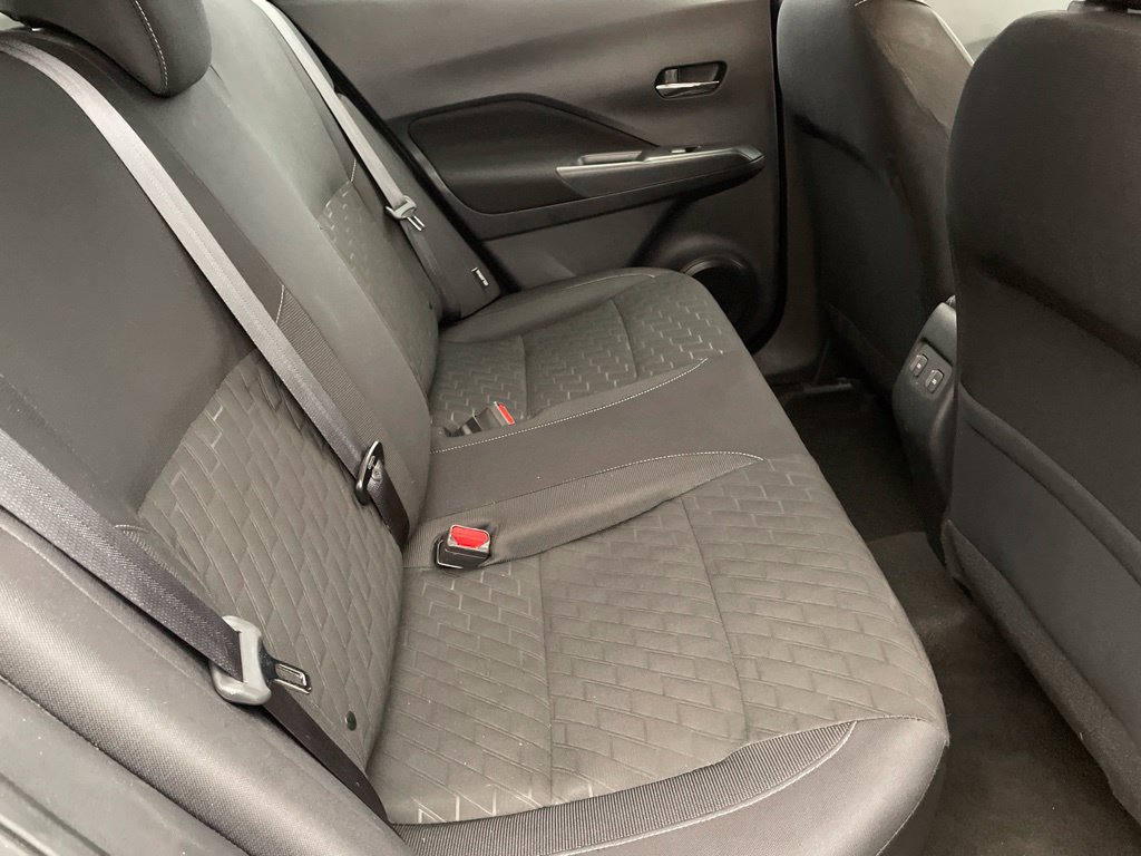 Used 2023 Nissan Kicks SV w/ Interior Electronics Package FWD image 22