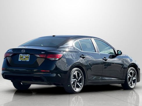 Used 2024 Nissan Sentra SV image 5
