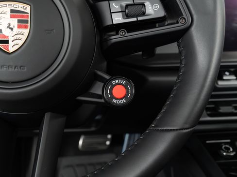 Used 2025 Porsche 911 Targa 4 GTS image 25