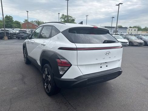 Used 2024 Hyundai Kona SEL AWD/4WD image 4