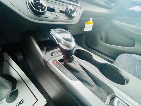 New 2026 Buick Envista Preferred w/ Convenience II Package image 24