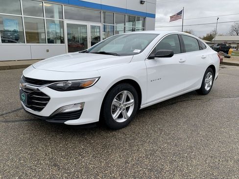 Certified 2022 Chevrolet Malibu LS image 4