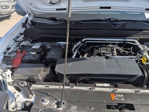 Used 2023 Chevrolet Colorado W/T w/ WT Convenience Package image 16