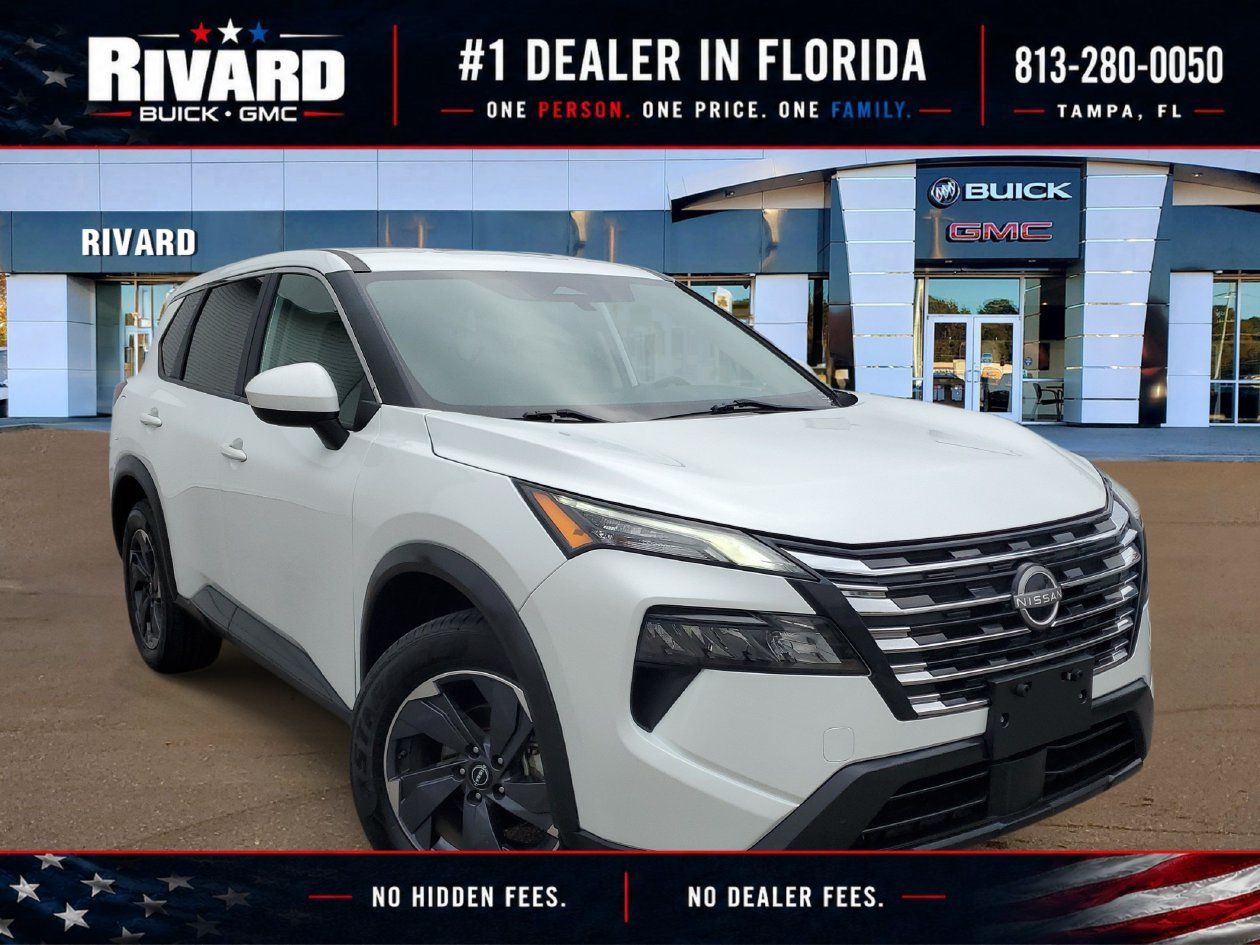 Used 2024 Nissan Rogue SV FWD image 1