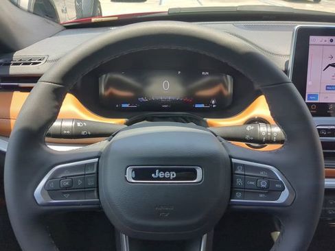 Used 2025 Jeep Compass Limited w/ Elite Group AWD/4WD image 34