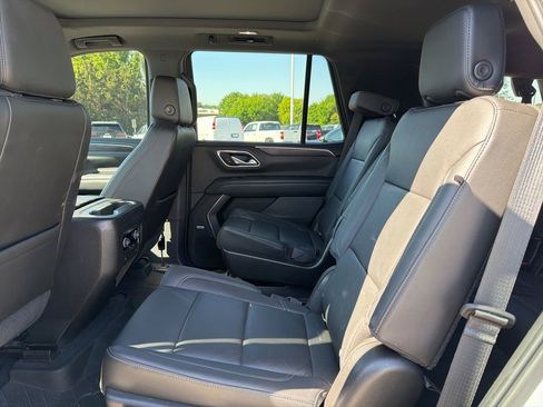 Used 2021 Chevrolet Tahoe Z71 w/ Z71 Signature Package AWD/4WD image 10