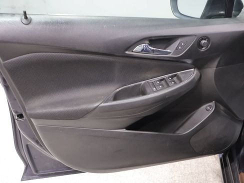 Used 2016 Chevrolet Cruze LT w/ Convenience Package FWD image 13