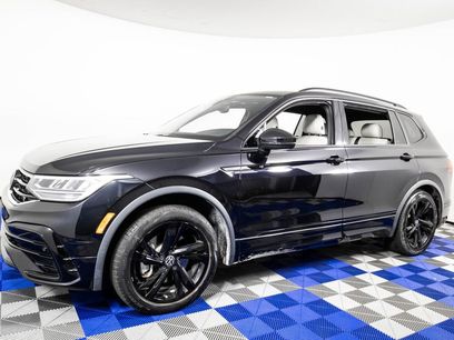 Used 2023 Volkswagen Tiguan SE R-Line