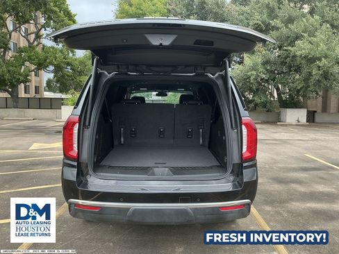 Used 2023 GMC Yukon XL SLT RWD image 6