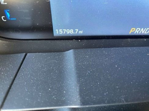 Used 2025 Ford Maverick XL w/ Equipment Group 102A image 15