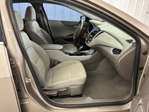 Used 2022 Chevrolet Malibu LS image 27