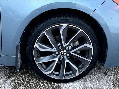 Used 2021 Toyota Corolla SE w/ Carpet Mat Package (TMS) image 8