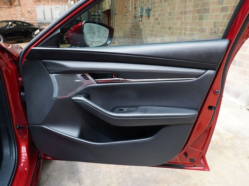 Used 2023 MAZDA MAZDA3 s image 47