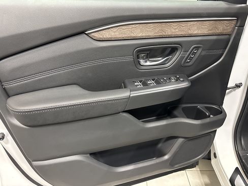 New 2026 Honda Pilot Elite image 8