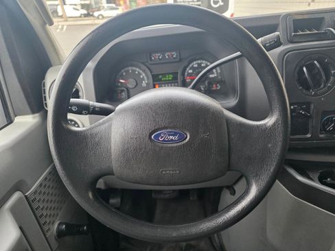 Used 2012 Ford E-350 and Econoline 350 Super Duty RWD image 14