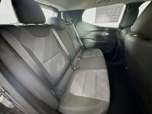 New 2027 Chevrolet Bolt LT w/ Comfort Package FWD image 28