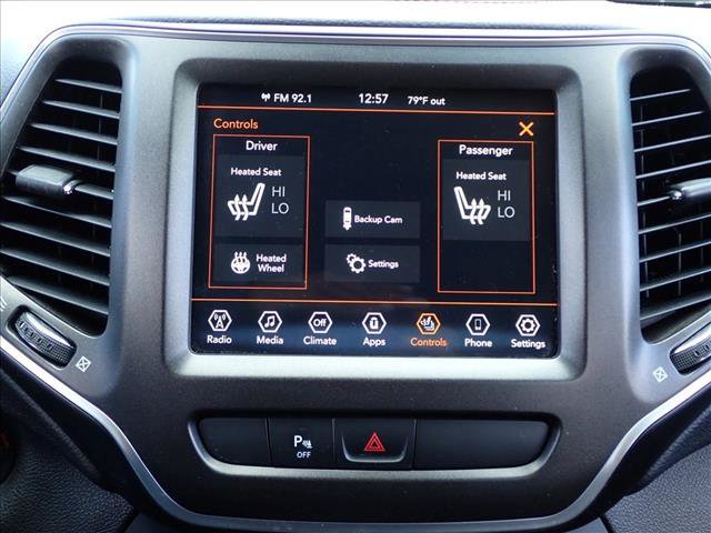 Used 2020 Jeep Cherokee Trailhawk w/ Comfort/Convenience Group AWD/4WD image 11