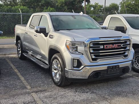 Used 2019 GMC Sierra 1500 SLT RWD image 1