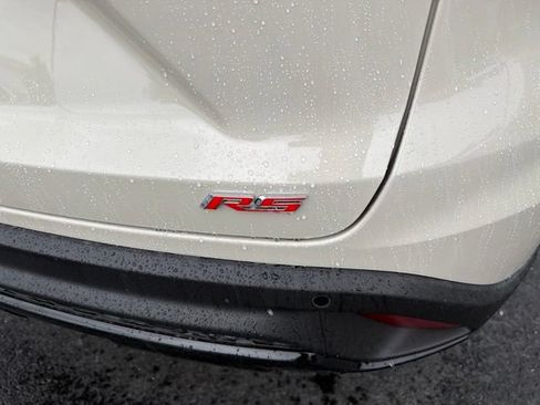 New 2026 Chevrolet Trax RS w/ Sunroof Package FWD image 10
