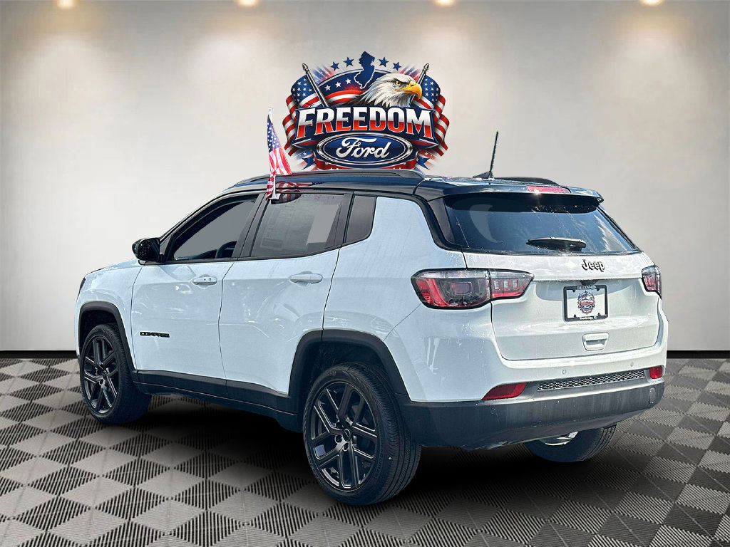 Used 2026 Jeep Compass Limited AWD/4WD image 6