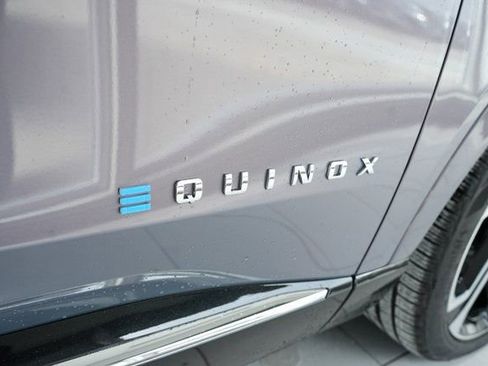 New 2026 Chevrolet Equinox EV LT image 8