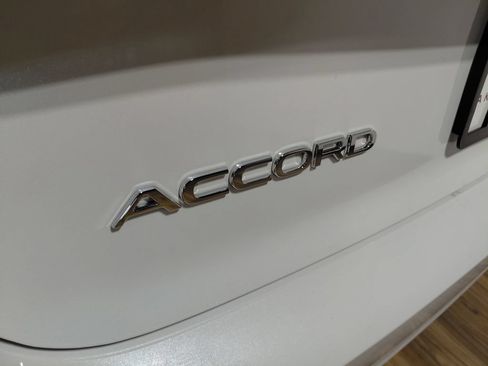 Used 2024 Honda Accord EX image 19