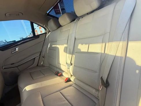 Used 2016 Mercedes-Benz E 350 Sedan image 8