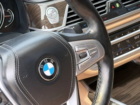 Used 2017 BMW 750i xDrive AWD/4WD image 63