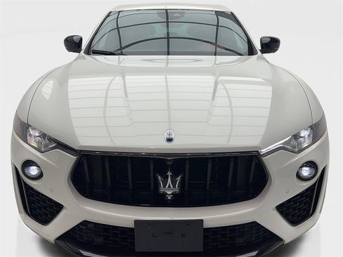 Used 2022 Maserati Levante Modena image 4