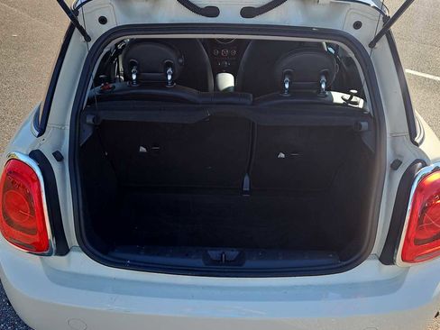 Used 2019 MINI Cooper 2-Door Hardtop image 21