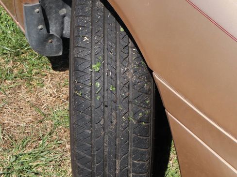 Used 1995 Ford Windstar LX FWD image 40