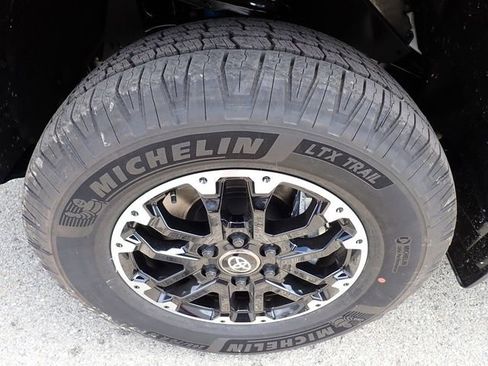 New 2026 Toyota Tundra SR5 AWD/4WD image 11