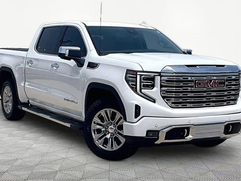 Used 2023 GMC Sierra 1500 Denali AWD/4WD image 11