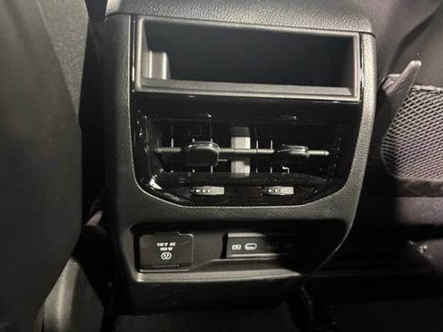 New 2026 Jeep Grand Cherokee Altitude AWD/4WD image 30