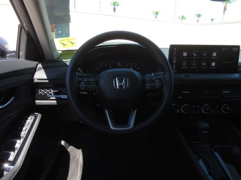 Certified 2024 Honda Accord Touring image 24