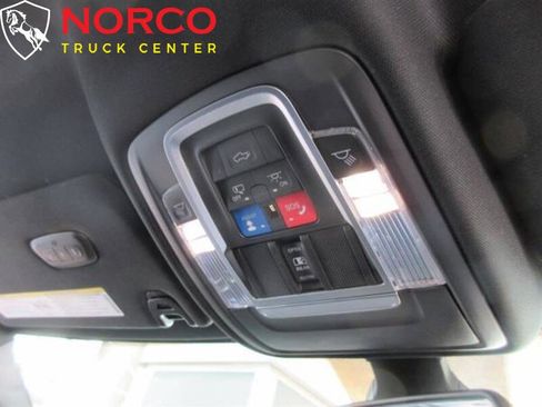 Used 2021 RAM 2500 Limited image 19