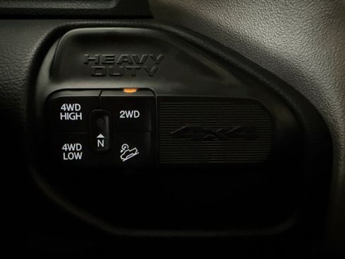Used 2024 RAM 2500 Laramie w/ Cold Weather Group AWD/4WD image 36