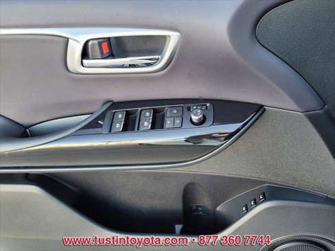 Certified 2020 Toyota Mirai FWD image 19