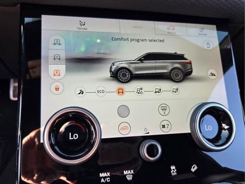 Used 2020 Land Rover Range Rover Velar R-Dynamic S AWD/4WD image 25