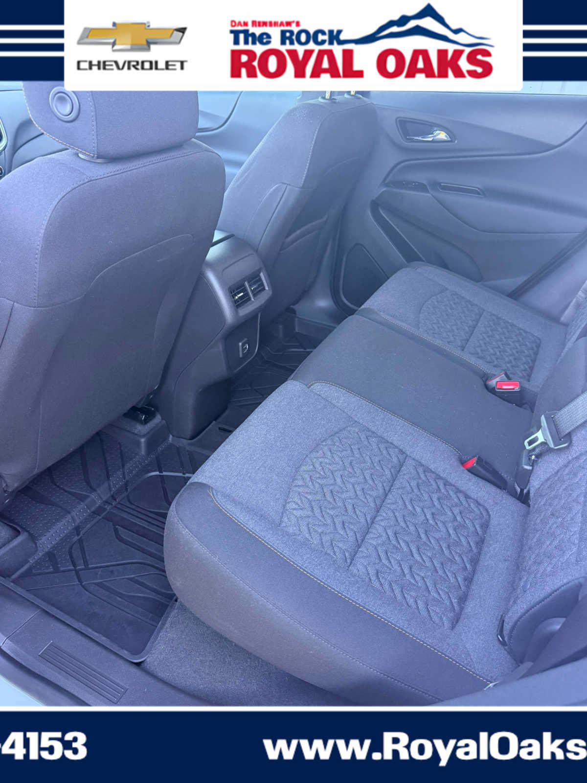 Used 2024 Chevrolet Equinox LT w/ LPO, Floor Liner Package FWD image 11