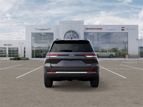 New 2025 Jeep Grand Cherokee Limited w/ Trailer Tow Package image 7