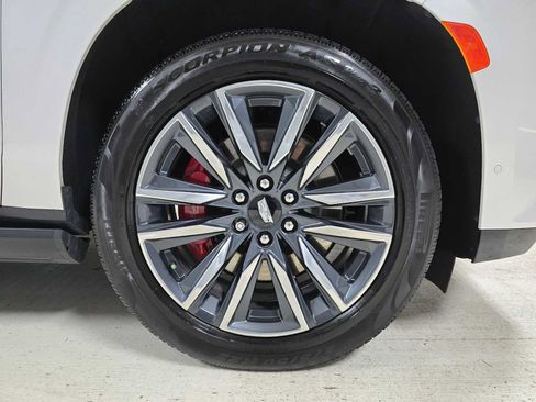 Used 2022 Cadillac Escalade Sport Platinum image 9