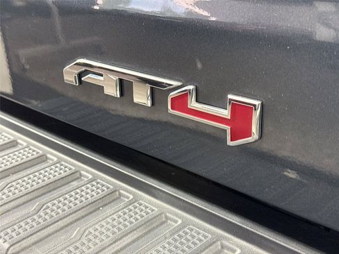 Used 2020 GMC Sierra 1500 AT4 w/ Off-Road Performance Package AWD/4WD image 15
