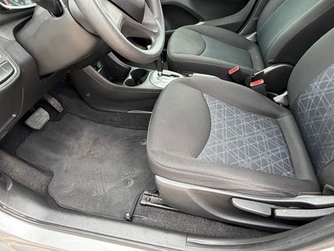 Used 2022 Chevrolet Spark LS image 16