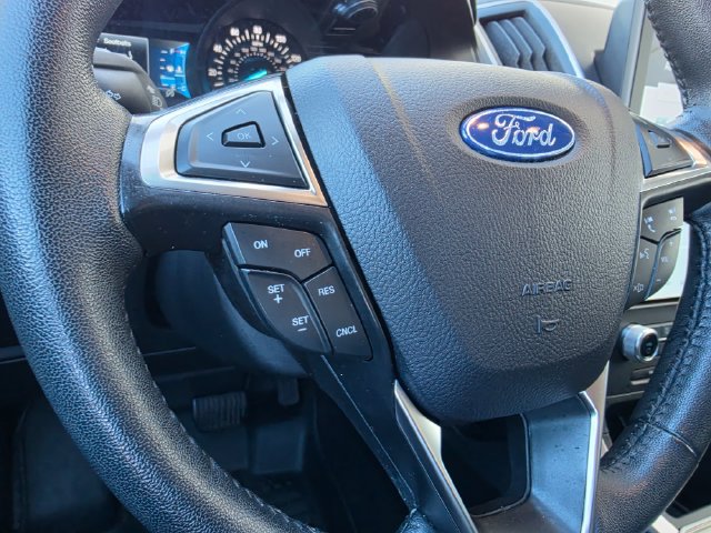 Used 2024 Ford Edge SEL AWD/4WD image 34
